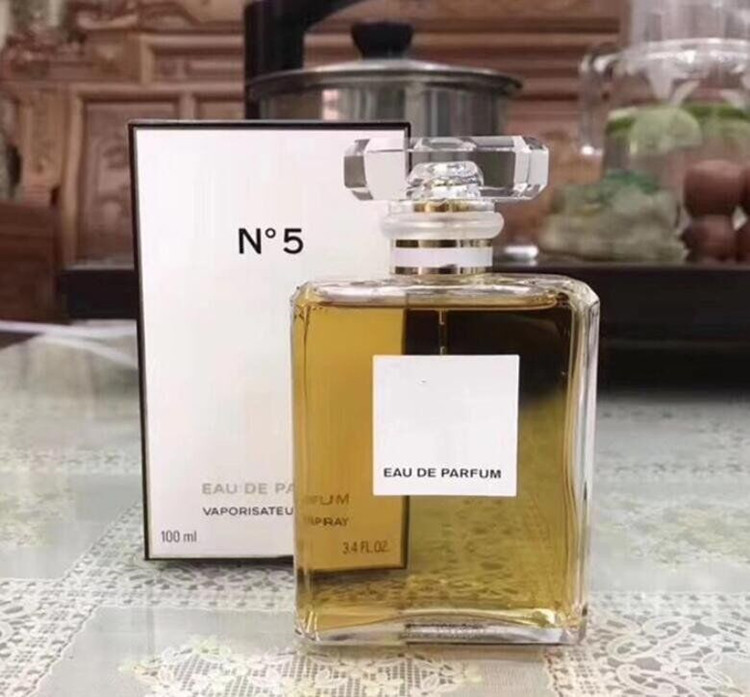 Wholesale Perfume Classic No Five 5 100ML Ladies aroma Spray Long-lasting Fragrance Natural High Quality Durable Free delivery
Wholesale Perfume Classic No Five 5 100ML Ladies aroma Spray Long-lasting Fragrance Natural High Quality Durable Free delivery