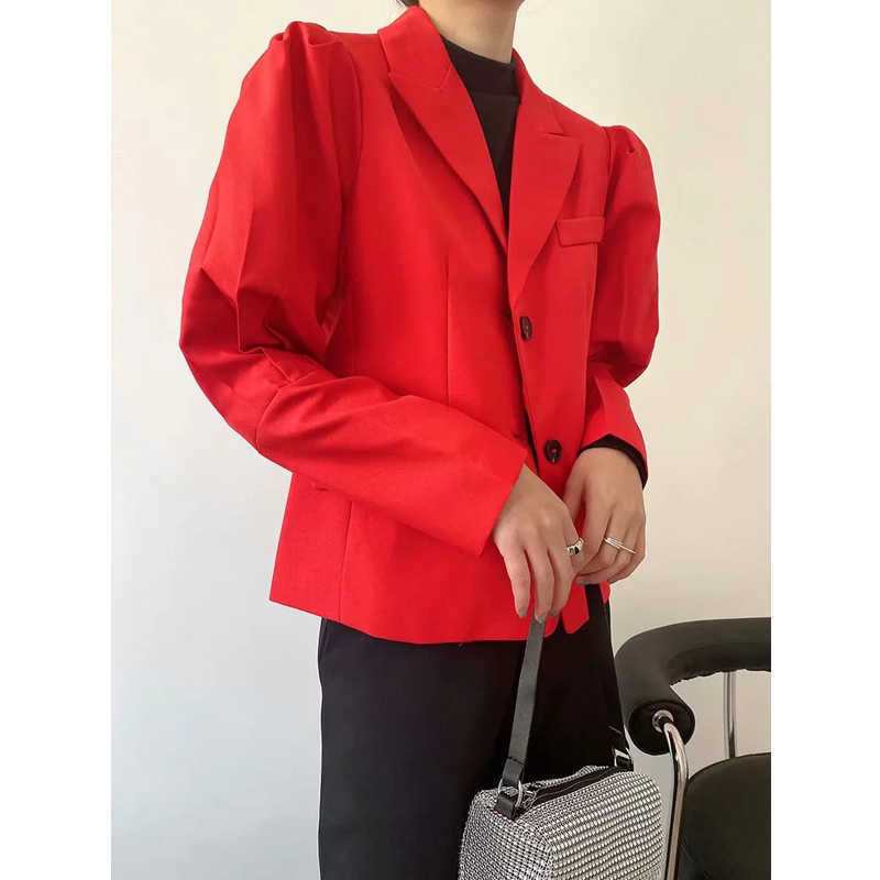XITIMEAO Women Fashion Casual Wear Single Breasted Blazers Coat Vintage Puff Sleeve Female Loose Short Outerwear Chic Tops 210602