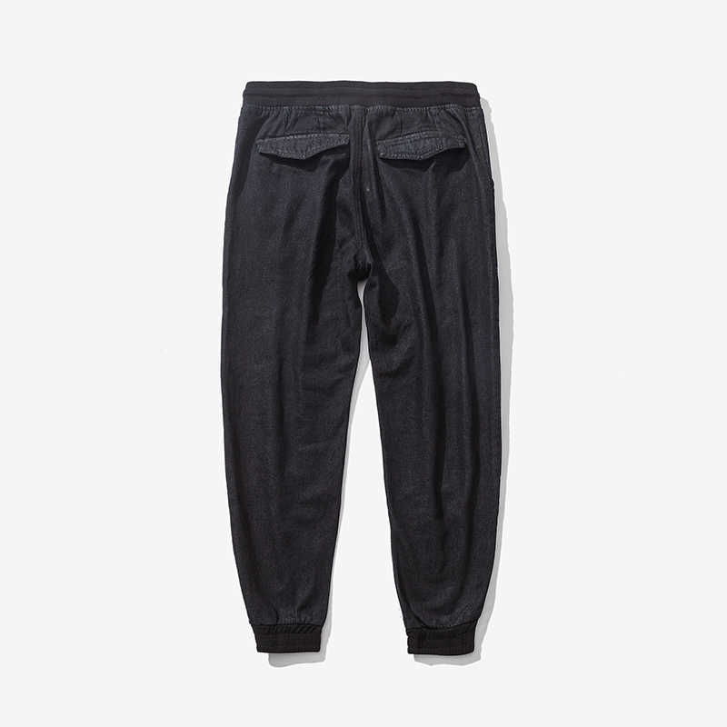 Japan Style Black Jeans Pants Men Pencil Jeans Harajuku Denim Harem Pants Male Elastic Waist Leg Opening Black Pants Fashion 210603