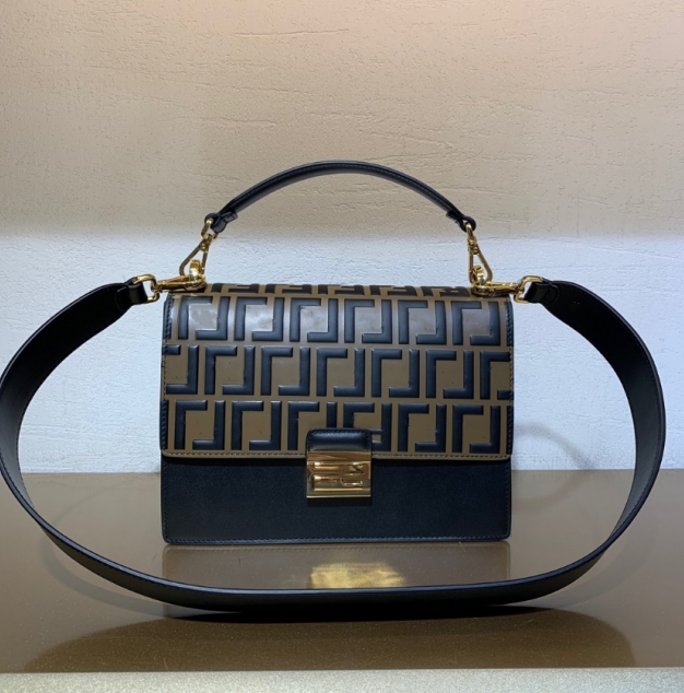 2021 Handbags Fashion Women Bag Leather Handbags Shoulder Bag Crossbody Bags for Women Handbag Purse asdwq AAAAA
2021 Handbags Fashion Women Bag Leather Handbags Shoulder Bag Crossbody Bags for Women Handbag Purse asdwq AAAAA