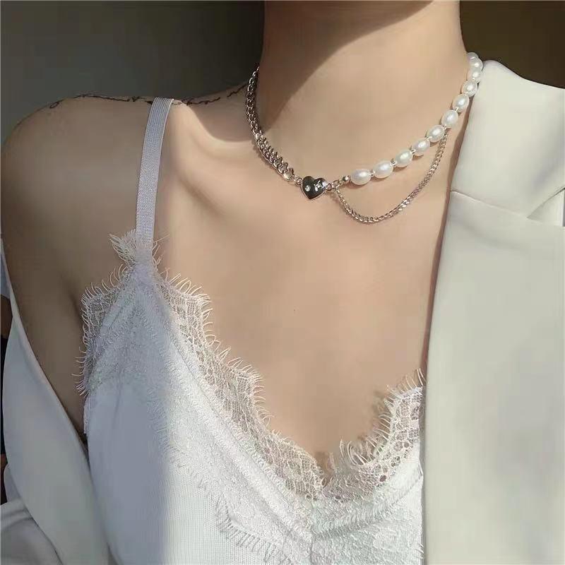 Chokers Vintage Sweet Choker Weave Pearls Red Heart Colorful Beaded Irregular Flowers Rhinestone Necklace For Women
Chokers Vintage Sweet Choker Weave Pearls Red Heart Colorful Beaded Irregular Flowers Rhinestone Necklace For Women