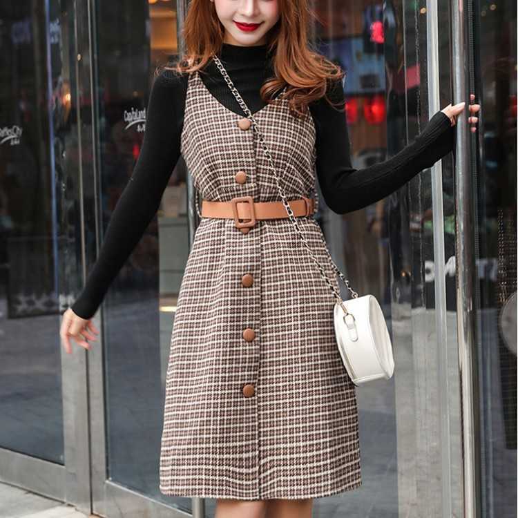Autumn Winter 2 Piece Set Woman fashion Long Sleeves Knitted T-shirt + Vest Plaid Tweed Dress Female Outfits 210526, Photo color
Autumn Winter 2 Piece Set Woman fashion Long Sleeves Knitted T-shirt + Vest Plaid Tweed Dress Female Outfits 210526, Photo color
