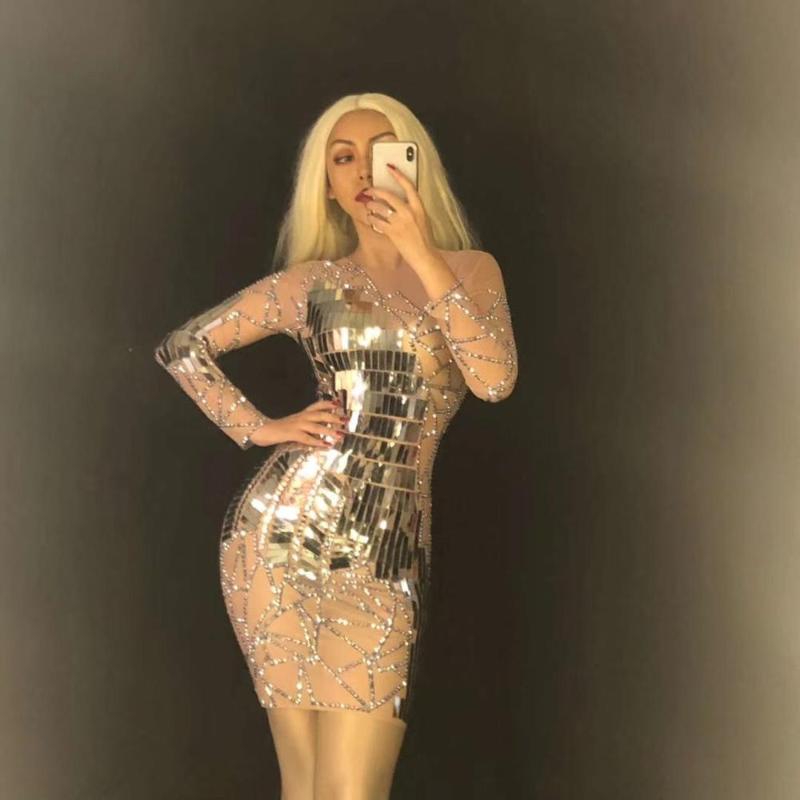 Casual Dresses Women Sparkly Silver Mirrors Sexy Dress See Through Perspective One-piece Party Celebrate Costume Singer Dance, As pic
Casual Dresses Women Sparkly Silver Mirrors Sexy Dress See Through Perspective One-piece Party Celebrate Costume Singer Dance, As pic