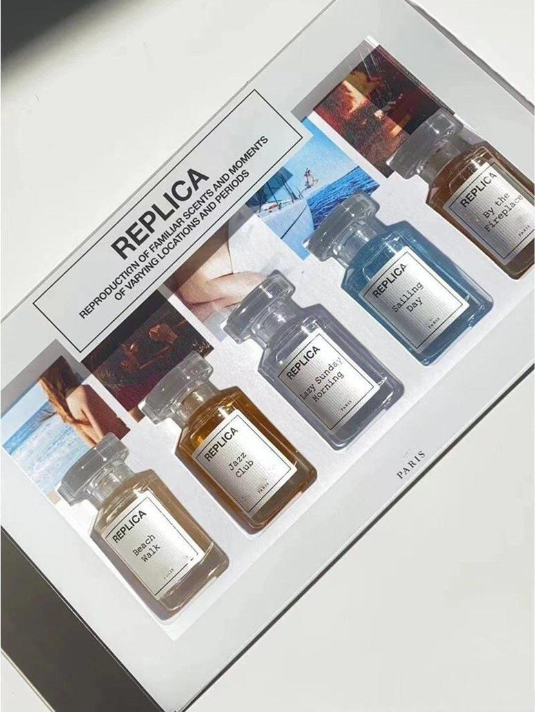 Elegant Fresh Margiela sample perfume five-piece set Fragrant for Lady Long-lasting Aroma 5*7ml Fast Delivery
Elegant Fresh Margiela sample perfume five-piece set Fragrant for Lady Long-lasting Aroma 5*7ml Fast Delivery