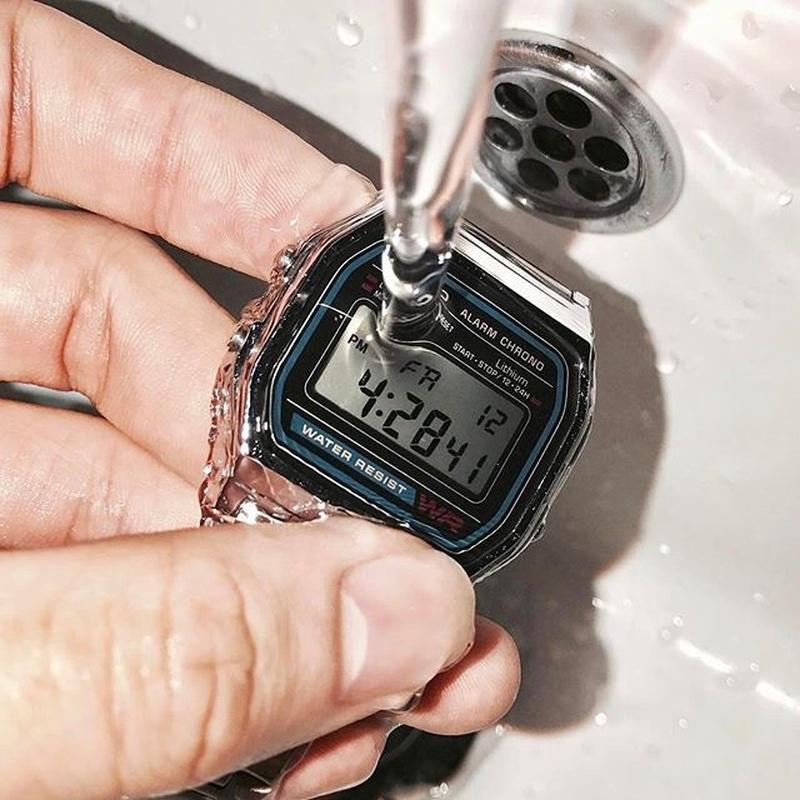 Wristwatches Luxury F91W Steel Band Watch Retro LED Digital Sports Military Electronic Wrist Clock Ladies Men Couples, Silver-1
Wristwatches Luxury F91W Steel Band Watch Retro LED Digital Sports Military Electronic Wrist Clock Ladies Men Couples, Silver-1