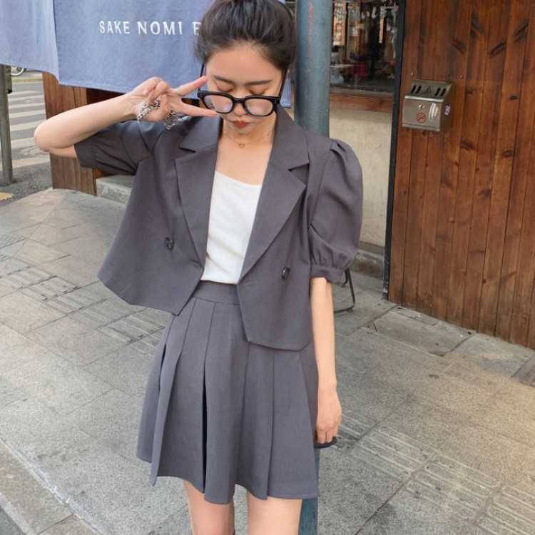 Korean Fashion Office Ladies Women Summer 2 Piece Set Puff Sleeve Blazer Coat + Mini Pleated Skirts Suit 210519