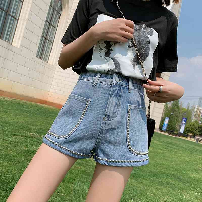 Plus Size Rivet Denim Shorts for Women High Waist Solid Female Blue Jean Skirt Summer Fashion Casual Ladies 210603, Gray
Plus Size Rivet Denim Shorts for Women High Waist Solid Female Blue Jean Skirt Summer Fashion Casual Ladies 210603, Gray