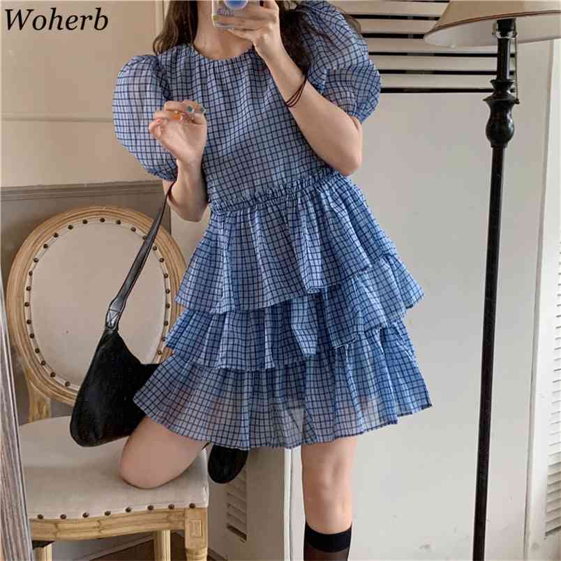 Ruffles Cake Dress Women Cute Plaid Mini Dresses Short Puff Sleeve Robe Korean Chic Lady Party Streetwear Elegant Vestido 210519, Blue
Ruffles Cake Dress Women Cute Plaid Mini Dresses Short Puff Sleeve Robe Korean Chic Lady Party Streetwear Elegant Vestido 210519, Blue