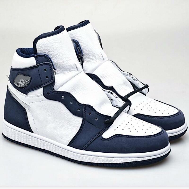 2021 Released 1 High OG CO.JP Midnight Navy Metallic Silver White Men Basketball Shoes Sports Sneakers size 36-45
2021 Released 1 High OG CO.JP Midnight Navy Metallic Silver White Men Basketball Shoes Sports Sneakers size 36-45