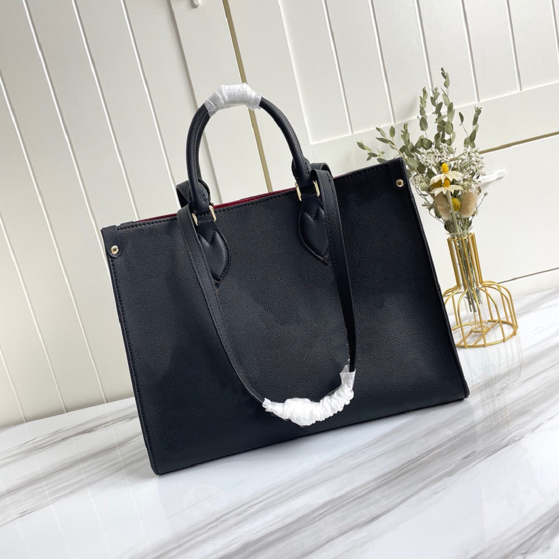 High Quality Fashion Luxurys Designers Bags Women Shopping Handbags ONTHEGO Medium Tote Monograms Embossed Shoulder Bag, Grey#m45494
High Quality Fashion Luxurys Designers Bags Women Shopping Handbags ONTHEGO Medium Tote Monograms Embossed Shoulder Bag, Grey#m45494