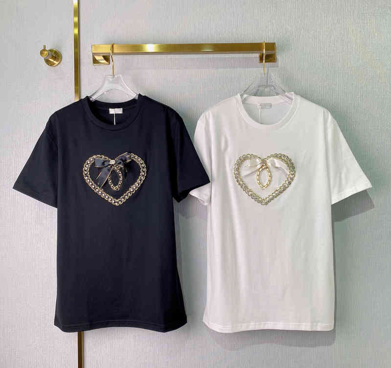 22ss Designer Womens T Shirts Tops Cotton Short Sleeve Tshirt Loose Casual women clothing Bow Letter Logo Brandsummer Crew Neck Pullover Fashion Female Apparel, White
22ss Designer Womens T Shirts Tops Cotton Short Sleeve Tshirt Loose Casual women clothing Bow Letter Logo Brandsummer Crew Neck Pullover Fashion Female Apparel, White