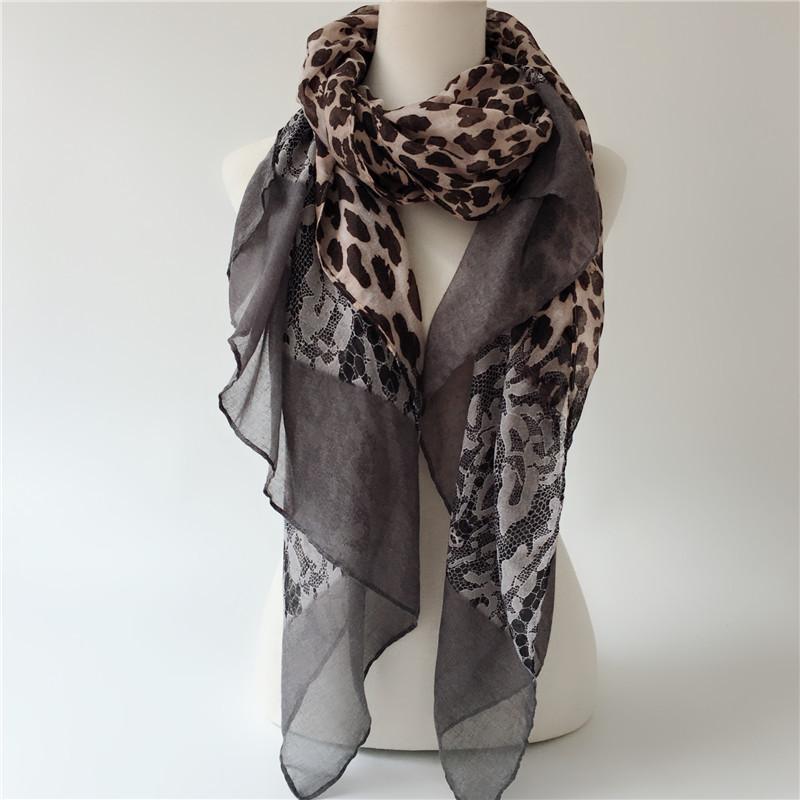 Scarves Classical Women Leopard Print Scarf Soft Pretty Big 180*100cm Voile Stole Lace Warm Large Cotton Shawls Cachecol Wraps
Scarves Classical Women Leopard Print Scarf Soft Pretty Big 180*100cm Voile Stole Lace Warm Large Cotton Shawls Cachecol Wraps