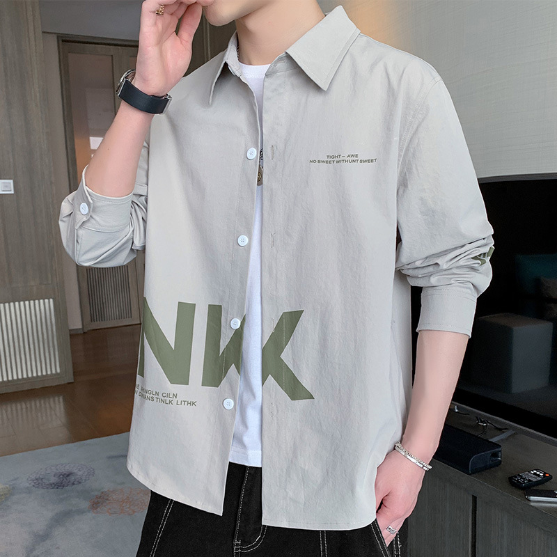 European grey men s casual shirt hip-hop style, high-quality, comfortable, breathable, fashionable, daily travel, street loose style, White;black
European grey men s casual shirt hip-hop style, high-quality, comfortable, breathable, fashionable, daily travel, street loose style, White;black
