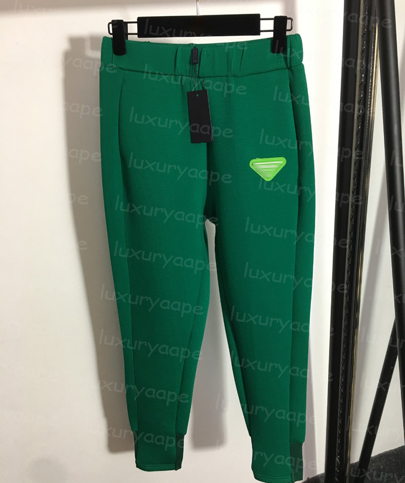 Luxury Triangle Label Trousers Womens Elastic Space Cotton Casual Pants Winter Autumn Sports Jogging Capri 3 Colors, Black;white
Luxury Triangle Label Trousers Womens Elastic Space Cotton Casual Pants Winter Autumn Sports Jogging Capri 3 Colors, Black;white
