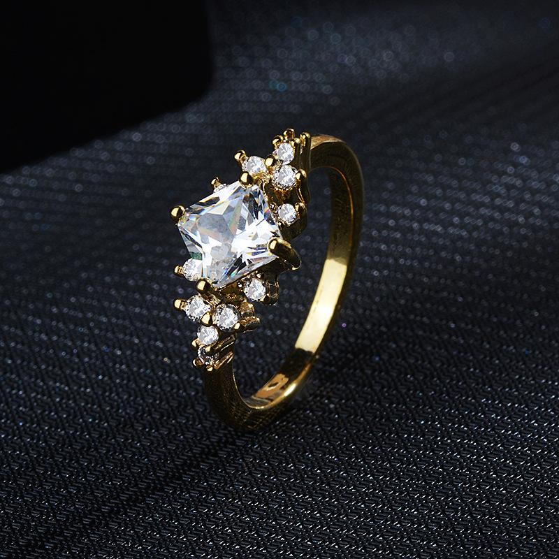 Wedding Rings Light Luxury Simple Engagement Mosaic Square Zircon Women's Golden Fashion Anniversary Party Jewelry Gift
Wedding Rings Light Luxury Simple Engagement Mosaic Square Zircon Women's Golden Fashion Anniversary Party Jewelry Gift