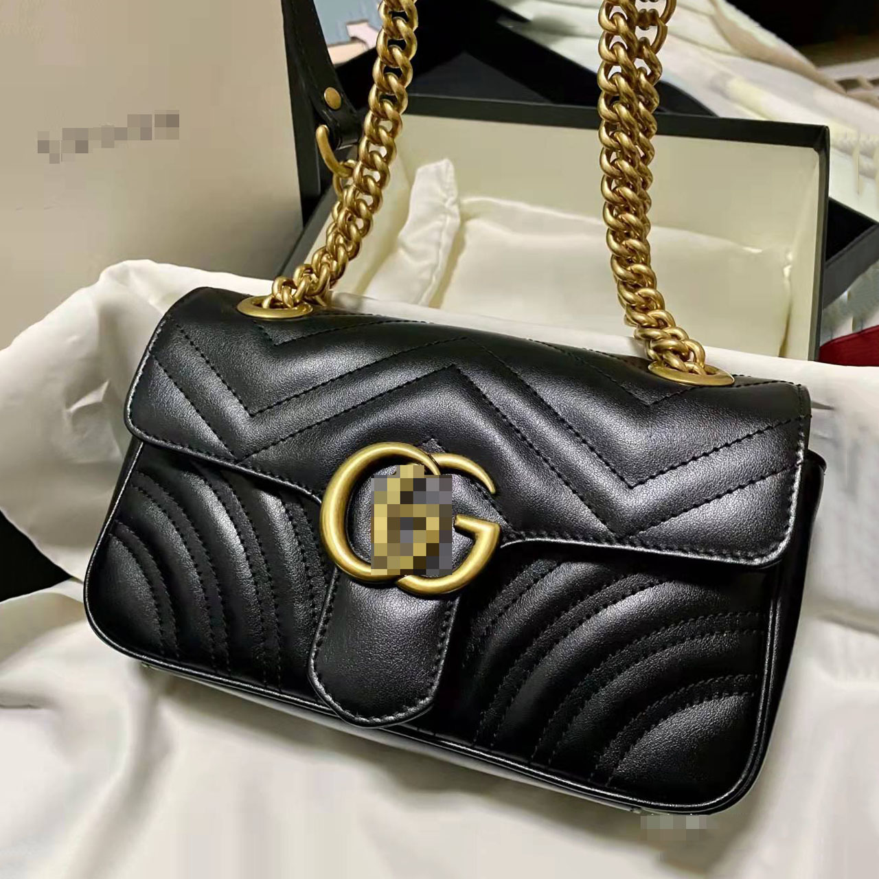 GG's LOUIS'S VUTTON'S LVs YSLs Designer Women Shoulder Bags High Quality Leather Heart Style Gold Chain Womens Handbag Tote Messenger Bag To, Red
GG's LOUIS'S VUTTON'S LVs YSLs Designer Women Shoulder Bags High Quality Leather Heart Style Gold Chain Womens Handbag Tote Messenger Bag To, Red