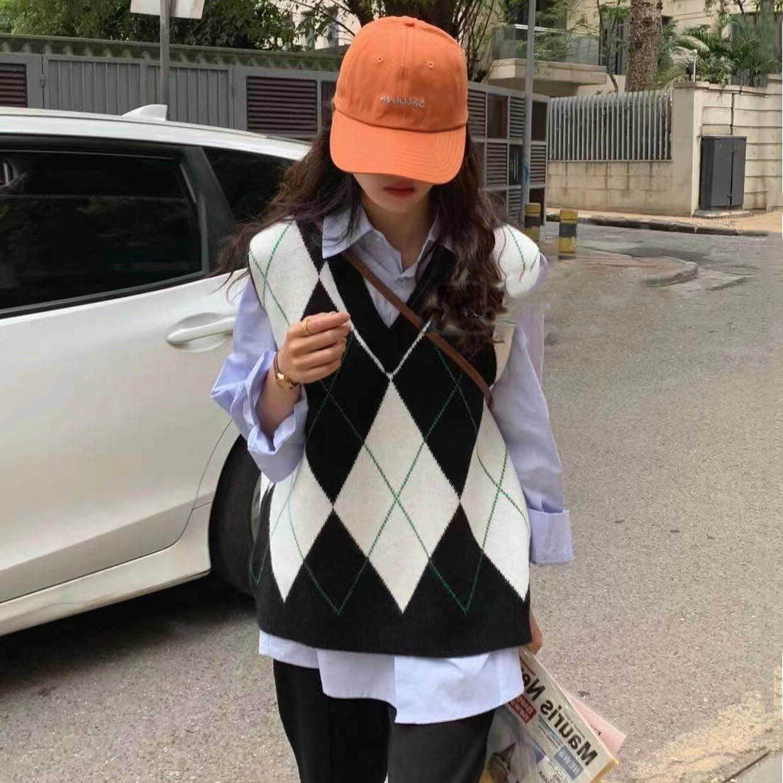 V Neck Vintage Argyle Sweater Vest Women Sleeveless Plaid Knitted Oversized Sweaters Casual Autumn Preppy Style C-223 210915