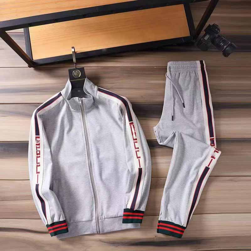 2021 new mens womens tracksuits sweatshirts suits men track sweat suit coats man designers jackets hoodies pants sweatshirts sportswear, Gray
2021 new mens womens tracksuits sweatshirts suits men track sweat suit coats man designers jackets hoodies pants sweatshirts sportswear, Gray