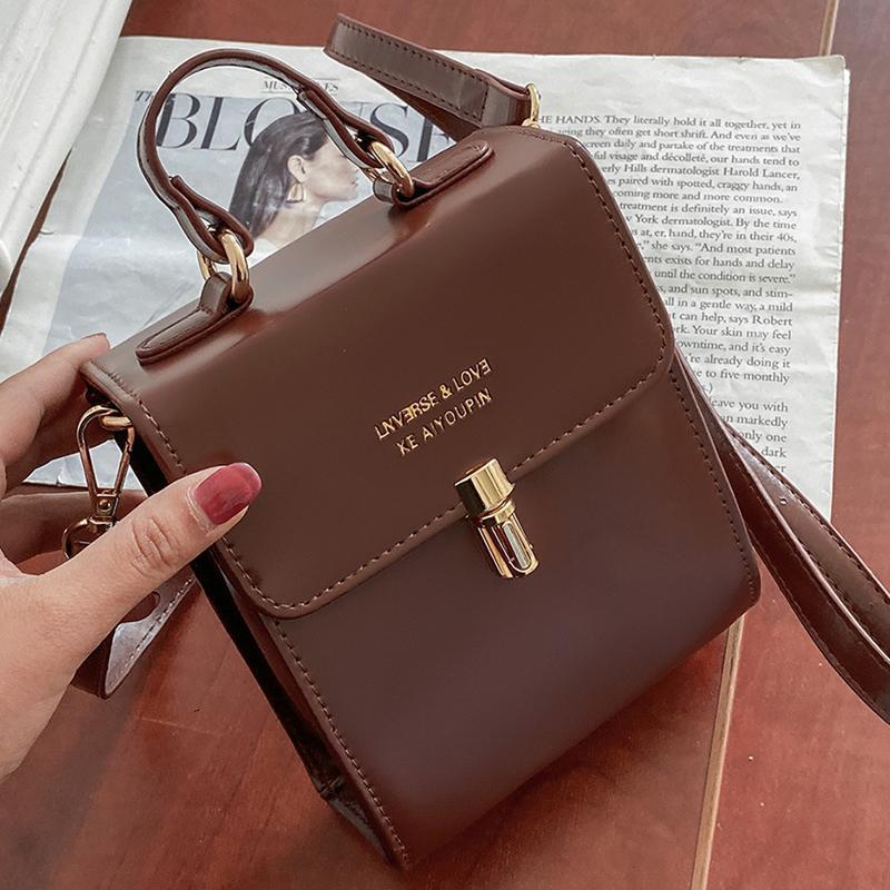 Evening Bags Vintage Box Flap Crossbody Bag For Women 2021 PU Leather Designer Shoulder Solid Fashion Handbags Mini, Black
Evening Bags Vintage Box Flap Crossbody Bag For Women 2021 PU Leather Designer Shoulder Solid Fashion Handbags Mini, Black