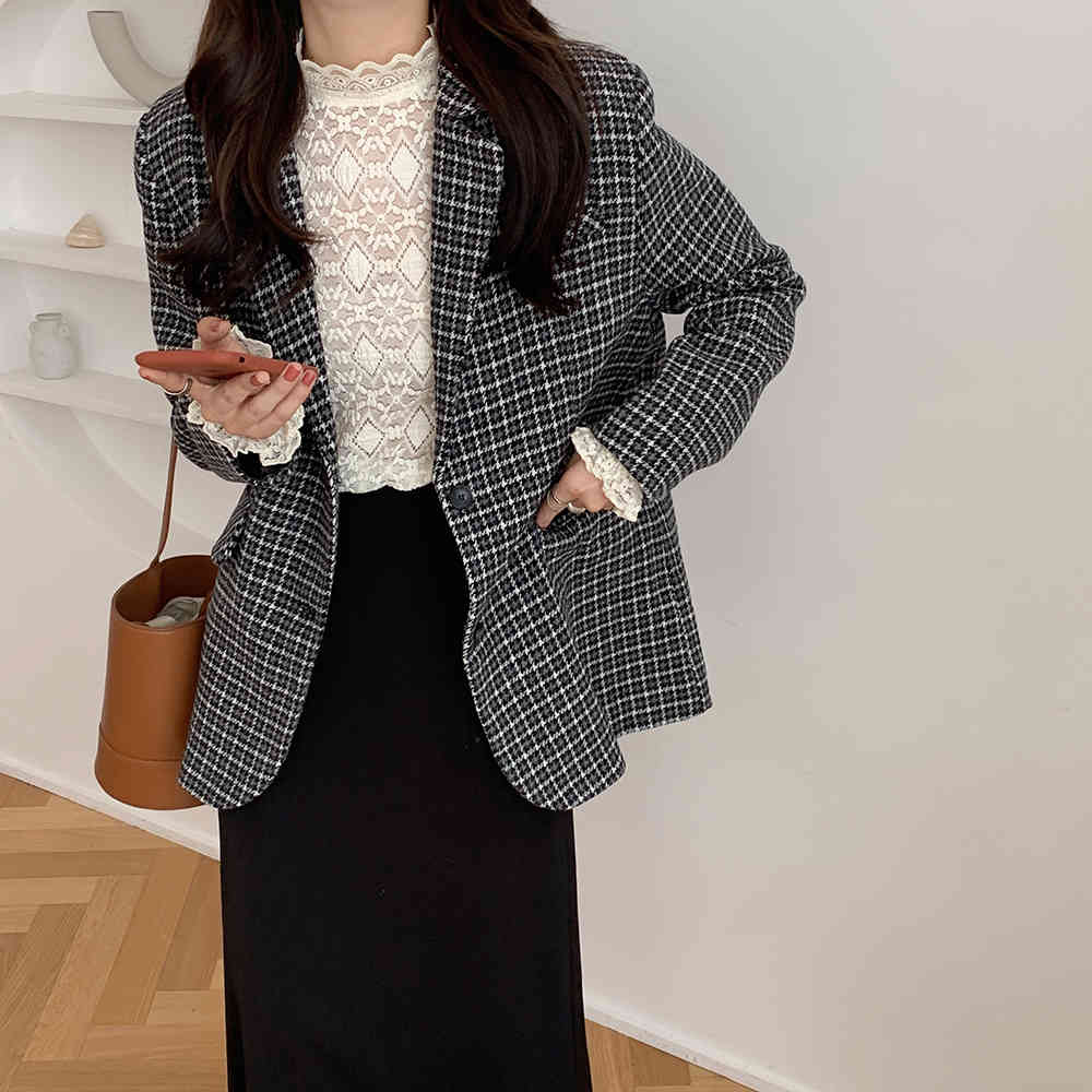 OL Notched Vintage Plaid Woolen Blazer Jacket Minimalist Autumn Winter Classic Formal Women Blazers Warm Suit Coat 210421