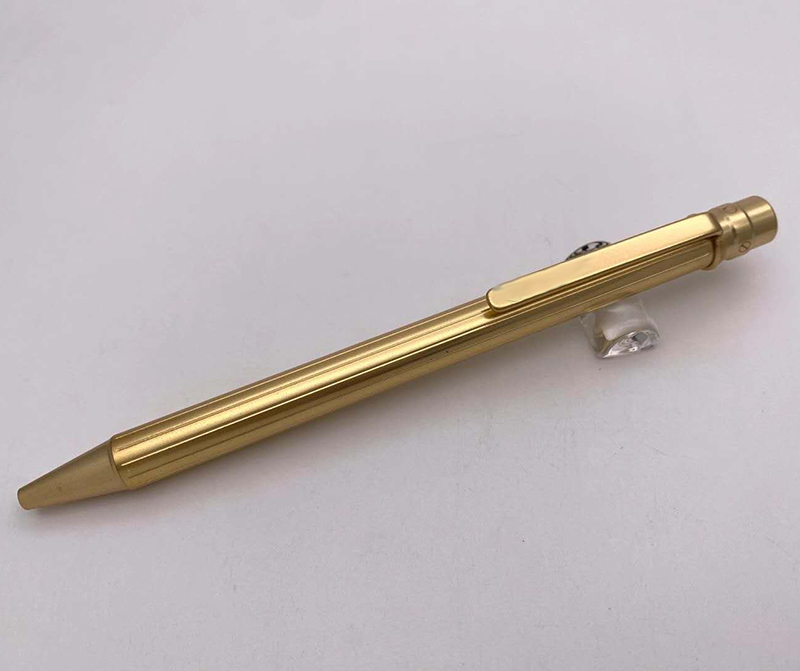 2021 Luxury pens concave lattice silver pen shape-pen clip Seal cutting English French brand-pens, As pictured
2021 Luxury pens concave lattice silver pen shape-pen clip Seal cutting English French brand-pens, As pictured