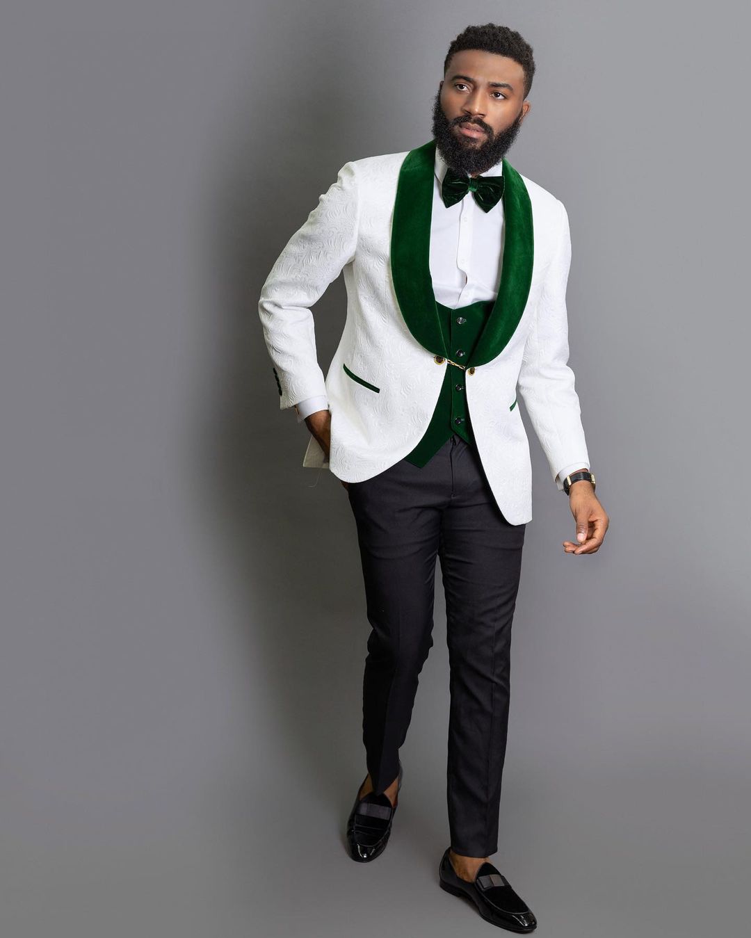 Classy One Button Wedding Tuxedos Shawl Lapel Jacquard Weave Burgundy Mens Suit Three Pieces Groom Wear Prom Blazers With Jackets And Vest Pants