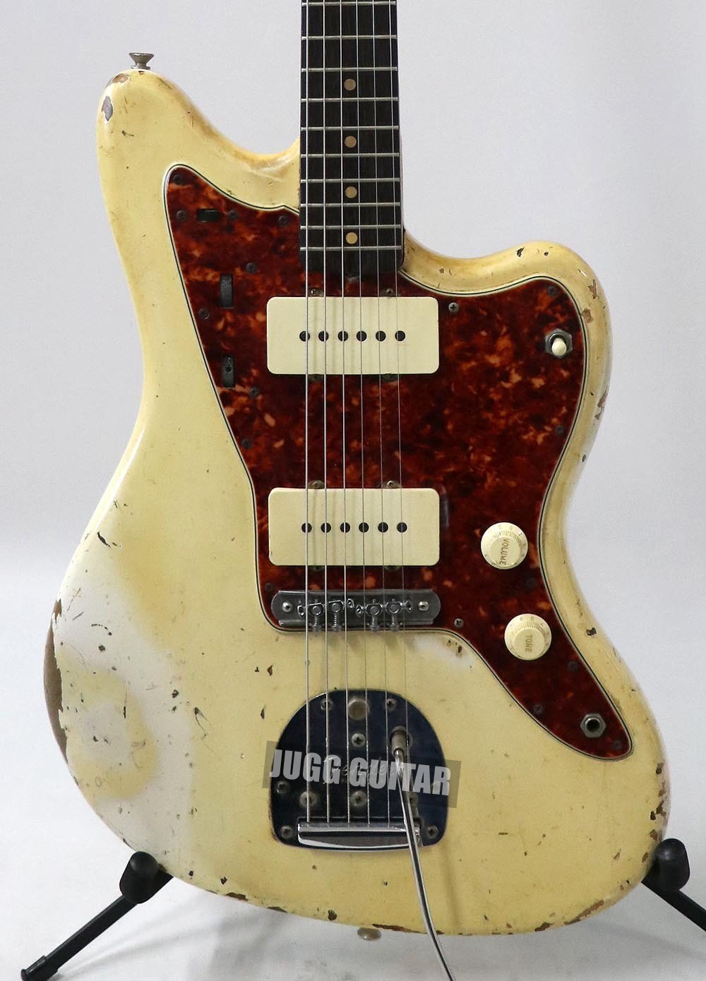 

Heavy Relic '62 Jazzmaster Vintage White Jaguar Electric Guitar Wide Lollar Pickups, Nitrocellulose Lacquer Paint, Red Pearl Pickguard, Floating Tremolo Bridge