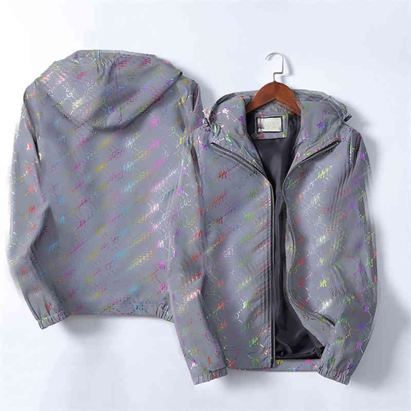 Men's Jackets designers winter jackets mens Outerwear bomber jacket top quality Smooth soft Brand prints Letter embroidery 33W2, 10
Men's Jackets designers winter jackets mens Outerwear bomber jacket top quality Smooth soft Brand prints Letter embroidery 33W2, 10