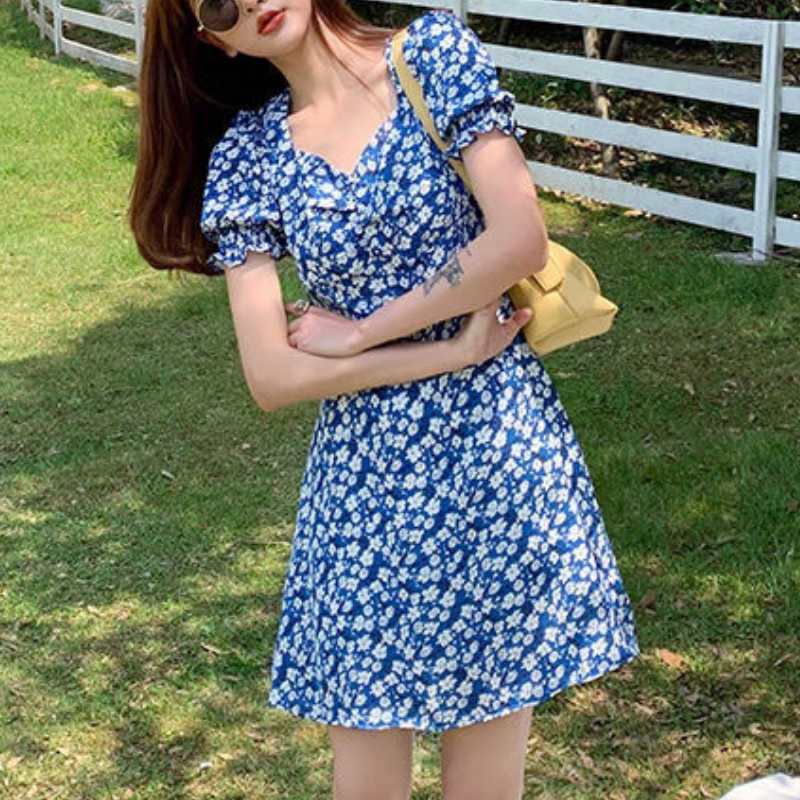 Blue Chiffon Floral Dres French Vintage Split Design Party Puff Sleeve Casual Holiday Summer 210604, Mini floral dress
Blue Chiffon Floral Dres French Vintage Split Design Party Puff Sleeve Casual Holiday Summer 210604, Mini floral dress