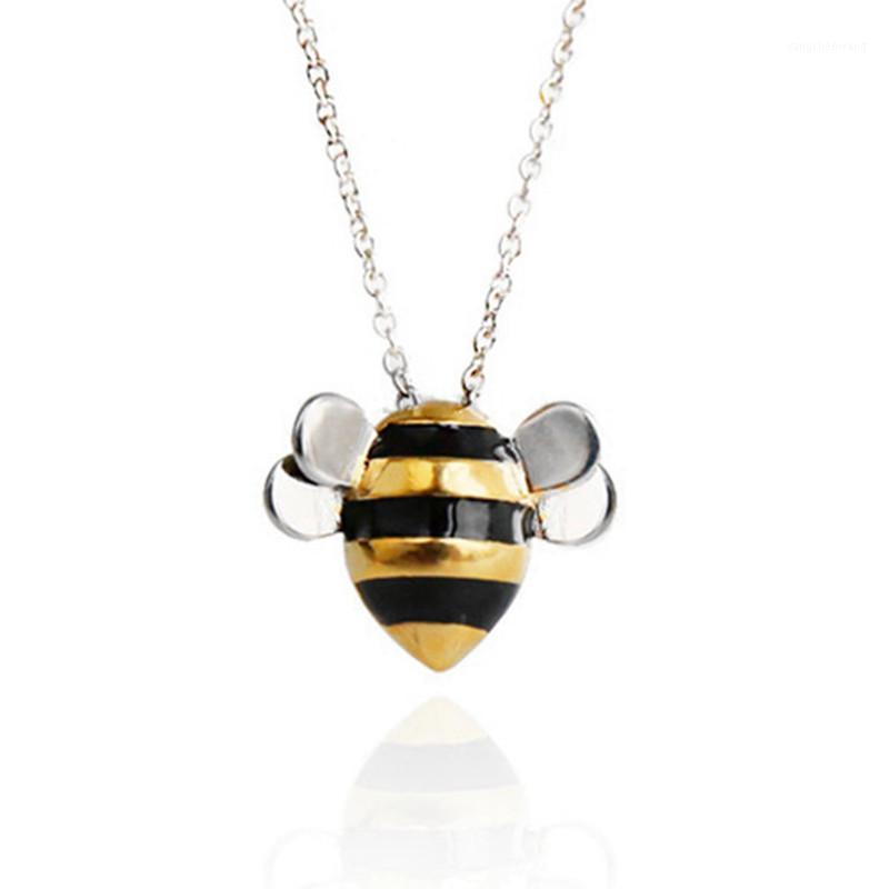 FUN-BEAUTYFashion Simple Forest Bee Necklace Korean Version Of Small Fresh And Cute Women's Clavicle Chain Wild Jewelry Chains
FUN-BEAUTYFashion Simple Forest Bee Necklace Korean Version Of Small Fresh And Cute Women's Clavicle Chain Wild Jewelry Chains