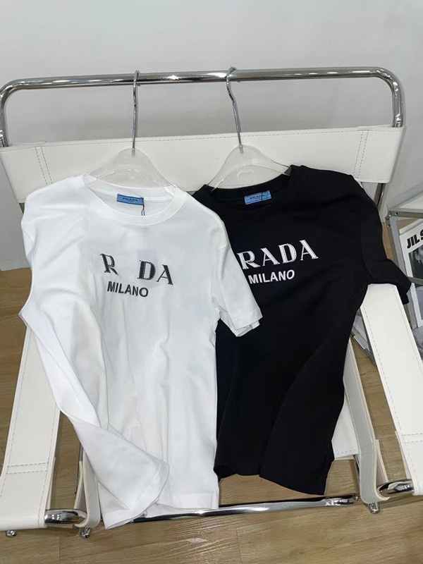 2021 Spring Summer Front 3D Silicon Logo T Shirt Tee Skateboard Tshirt Men Women Short Sleeve s26
2021 Spring Summer Front 3D Silicon Logo T Shirt Tee Skateboard Tshirt Men Women Short Sleeve s26