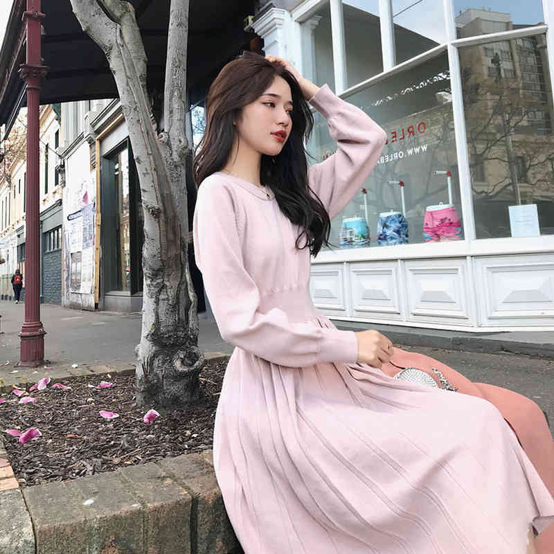 Autumn Winter High Waist Long Sleeve Pleated Sweater Dress Women Vintage Slim Knitted Mid Calf Dresses Female 210514