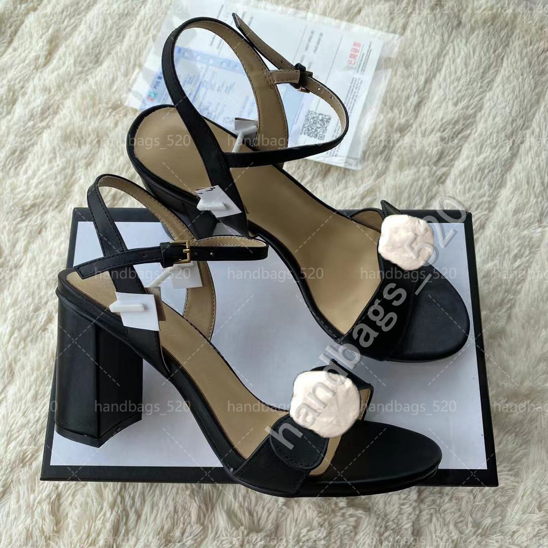 Summer Woman 8cm High Heels Sandals Classic Metal Buckle Leather Sexy Lady Chunky Fertsh Wedding Prom Sandles Shoes, Red
Summer Woman 8cm High Heels Sandals Classic Metal Buckle Leather Sexy Lady Chunky Fertsh Wedding Prom Sandles Shoes, Red