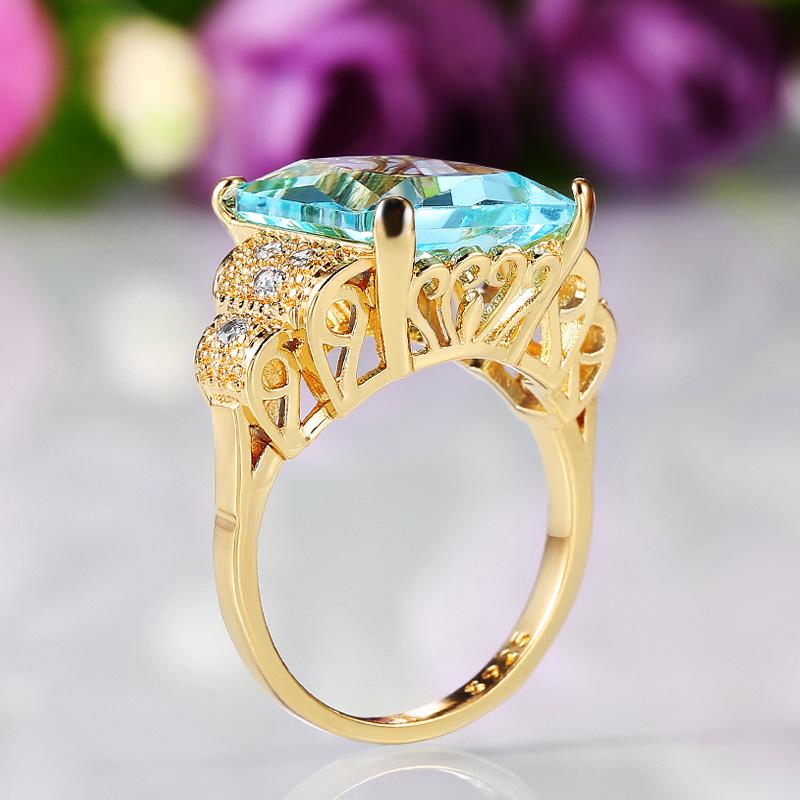 Cluster Rings Huitan Luxury Solitaire Band For Women Big Light Blue Stone Female Party Accessories Fine Birthday Gift CZ Fashion Jewelry, Golden;silver
Cluster Rings Huitan Luxury Solitaire Band For Women Big Light Blue Stone Female Party Accessories Fine Birthday Gift CZ Fashion Jewelry, Golden;silver