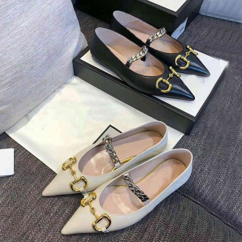 Dress Shoes summer designer woman dress shoes 100% leather fashion brand Pointed Metal letter luxury lady Flat Casual size 35-41 VWXS, 2# shoe box
Dress Shoes summer designer woman dress shoes 100% leather fashion brand Pointed Metal letter luxury lady Flat Casual size 35-41 VWXS, 2# shoe box