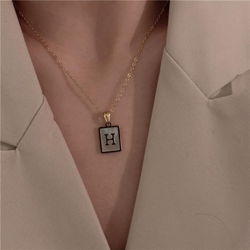 Chains 2022 Initial H Square Pendant Necklace Women Clavicle Chain Short Sweater Necklaces Party Jewelry Accessories Female, Silver
Chains 2022 Initial H Square Pendant Necklace Women Clavicle Chain Short Sweater Necklaces Party Jewelry Accessories Female, Silver