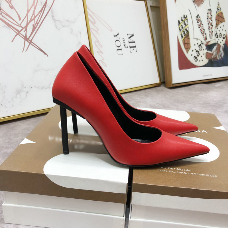 2021 Good Quality Fashion Women Luxurys Designers Shoes Designer Sandals Womens Luxury High Heels Sandal Dress Shoess With Box Size 35-41 -B512, Red
2021 Good Quality Fashion Women Luxurys Designers Shoes Designer Sandals Womens Luxury High Heels Sandal Dress Shoess With Box Size 35-41 -B512, Red