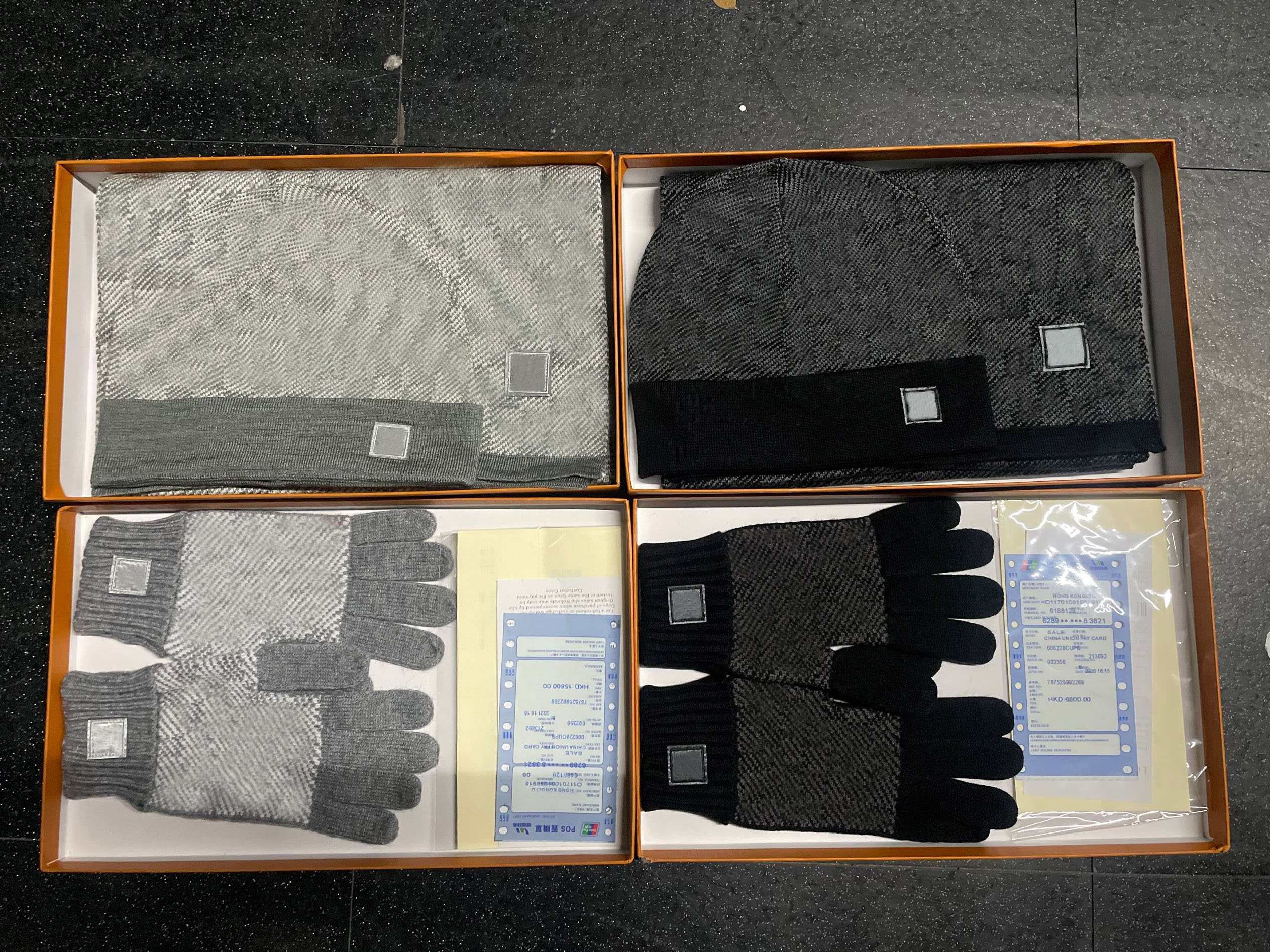 2021 design letter Glove Hats Scarves sets embroidery men and women wool scarf beanie beanie Hat
2021 design letter Glove Hats Scarves sets embroidery men and women wool scarf beanie beanie Hat