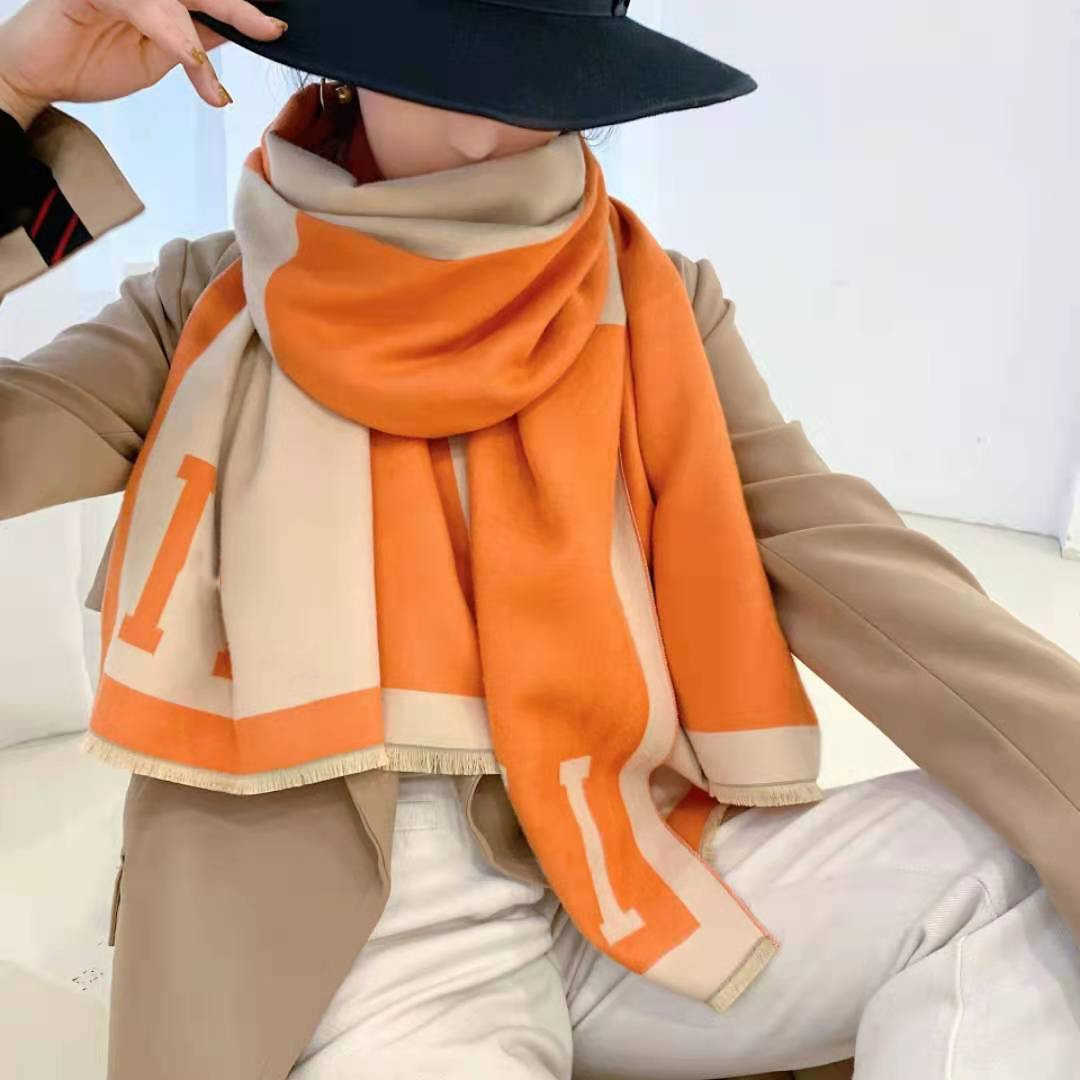 Winter Scarf Pashmina For Designers warm Scarfs Fashion Classic Women imitate Cashmere Wool Long Shawl Wrap 65*180cm
Winter Scarf Pashmina For Designers warm Scarfs Fashion Classic Women imitate Cashmere Wool Long Shawl Wrap 65*180cm