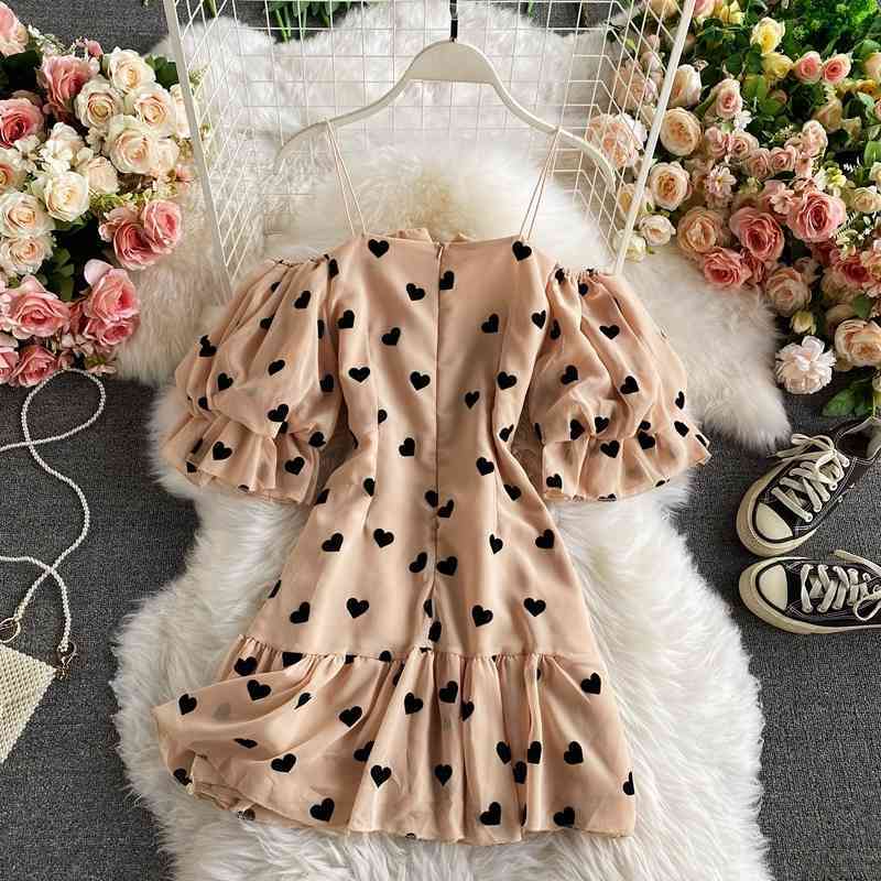 Sexy Mini Pleated Mermaid Chiffon Dress Woman Vintage Robe Summer Heart Print Cute Kawaii Dresses Vestido De Mulher 210519