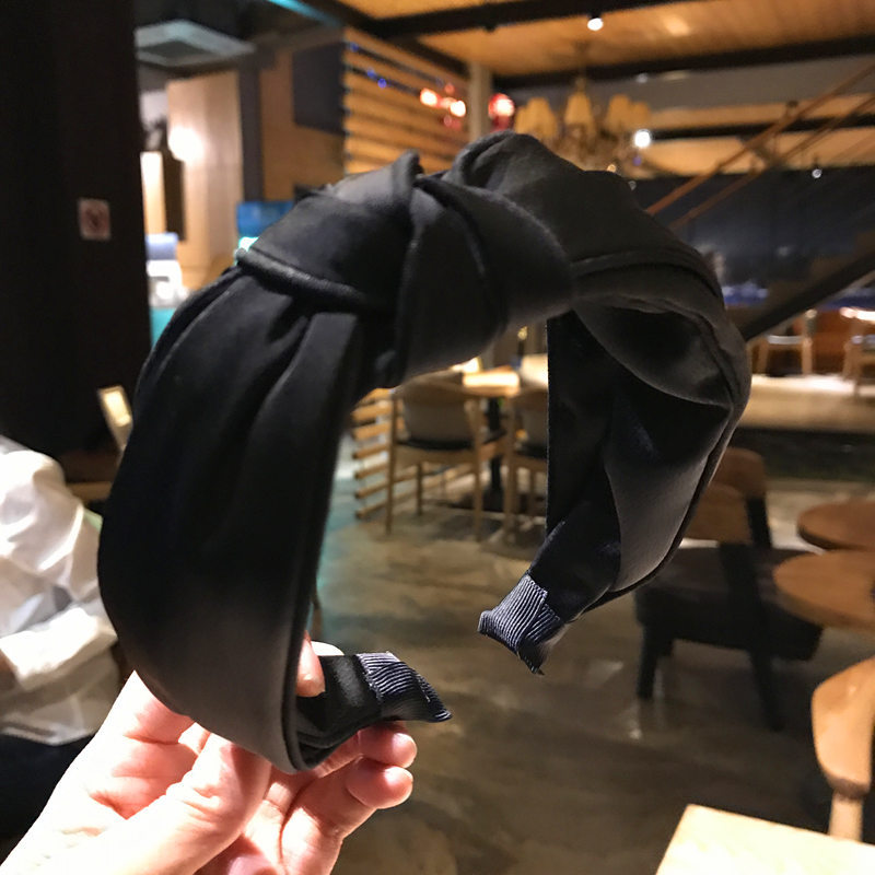 Fashion Women Wideedged knot retro simple fabric headband pressure solid color cave adult hair