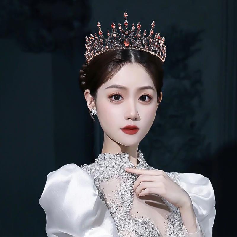 Hair Clips & Barrettes Baroque Crown Fashion Trendy Luxury Bridal Headwear Princess Tiara Wedding Jewelry Accessories For Women And Tiaras, Golden;silver
Hair Clips & Barrettes Baroque Crown Fashion Trendy Luxury Bridal Headwear Princess Tiara Wedding Jewelry Accessories For Women And Tiaras, Golden;silver