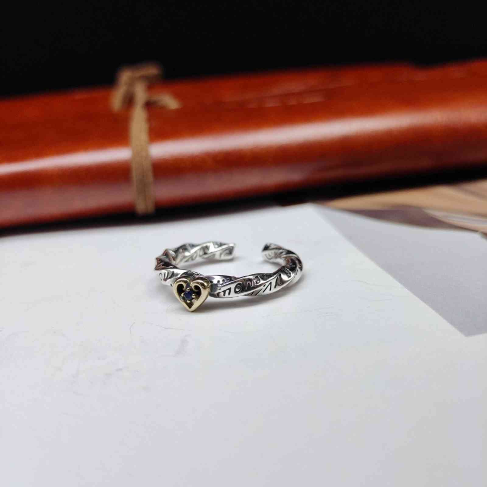 Thai Silver Korea East Gate Ins Cold Wind English Letters Smiling Face Graffiti Ring Female Love Tide