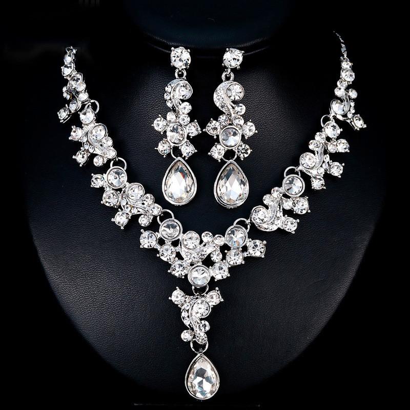 Earrings & Necklace Luxury Fashion Elegant Big Rhinestone Bride Jewelry Set Silver Color Teardrop Sets For Women Wedding Gift, As pic
Earrings & Necklace Luxury Fashion Elegant Big Rhinestone Bride Jewelry Set Silver Color Teardrop Sets For Women Wedding Gift, As pic