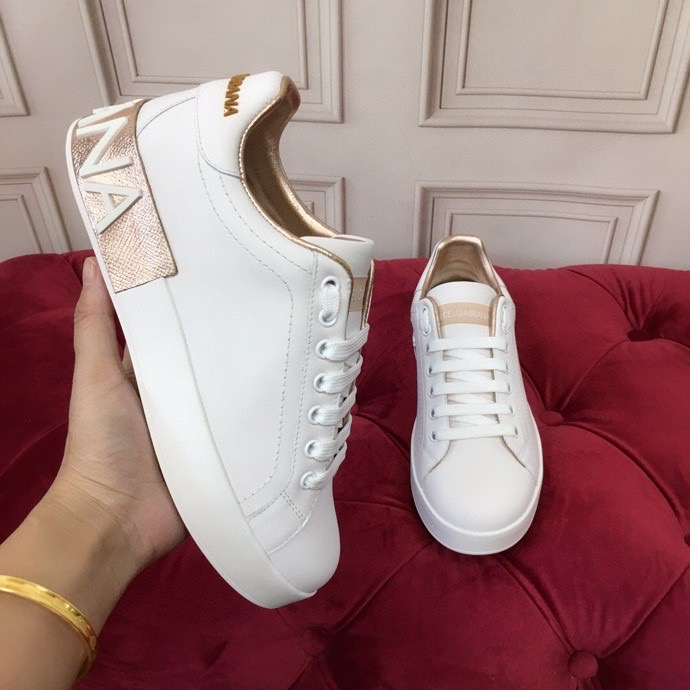 2021 Designer Shoes Luxury Vintage Sneakers Platform Trainers Strawberry Wave Mouth Trainer Dad Sneaker Tiger Print Shoe size35-45, 07
2021 Designer Shoes Luxury Vintage Sneakers Platform Trainers Strawberry Wave Mouth Trainer Dad Sneaker Tiger Print Shoe size35-45, 07