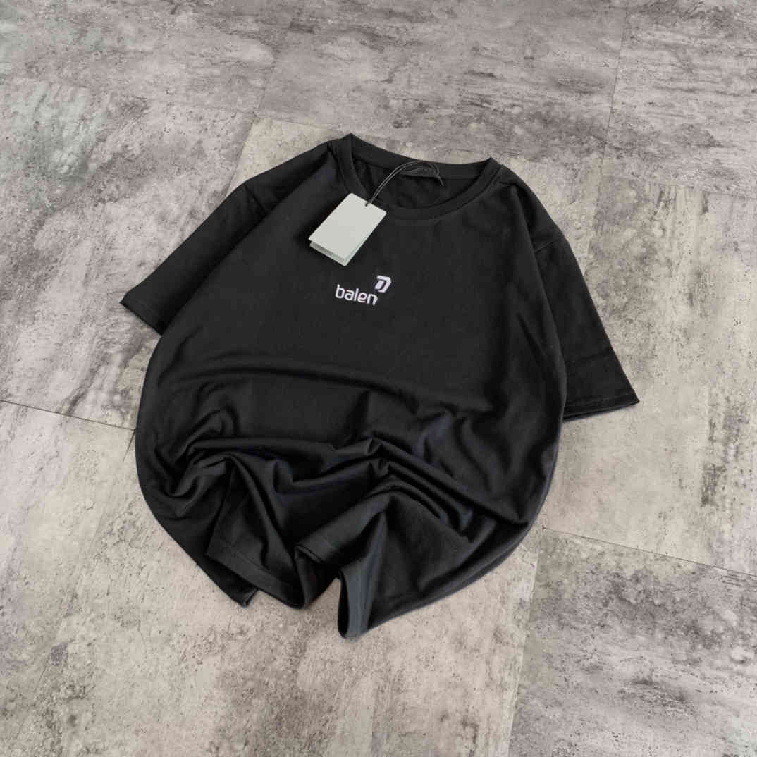 Luxury design BL + fashion summer embroidery small label letter loose round neck short sleeve casual Pullover, Black
Luxury design BL + fashion summer embroidery small label letter loose round neck short sleeve casual Pullover, Black