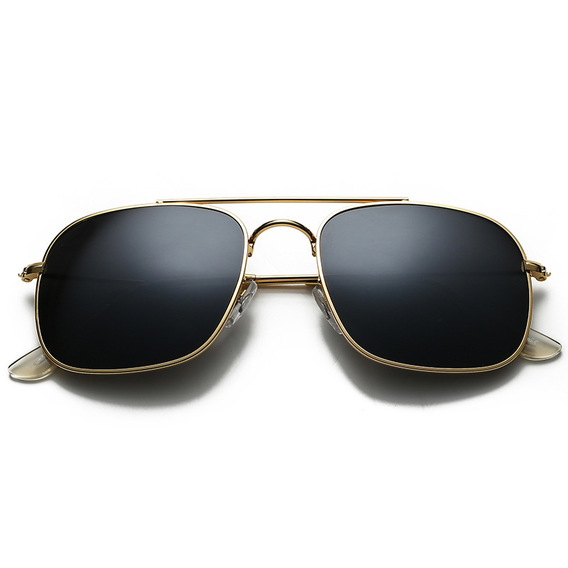 Top quality polarized Glass lens classical pilot sunglasses men women Holiday fashion sun glasses with free cases and accessories 3595
Top quality polarized Glass lens classical pilot sunglasses men women Holiday fashion sun glasses with free cases and accessories 3595