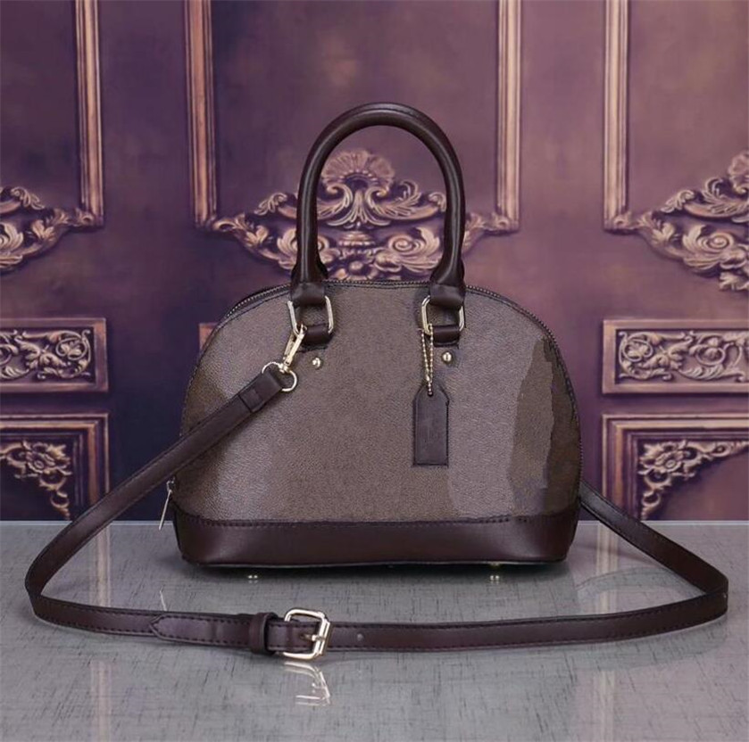 2021 Women Shoulder CrossBody Bags Luxurys Designers messenger Shell Bag Mini Leather handbags ALMA BB Female wallet 206
2021 Women Shoulder CrossBody Bags Luxurys Designers messenger Shell Bag Mini Leather handbags ALMA BB Female wallet 206