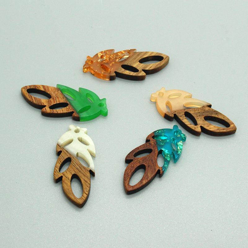 Charms 2/4/6pcs Retro Splicing Hollow Leaf Earring Resin Wood Necklace Key Pendant Bracelet Connector Accessory Mix Jewelry Make, Bronze;silver
Charms 2/4/6pcs Retro Splicing Hollow Leaf Earring Resin Wood Necklace Key Pendant Bracelet Connector Accessory Mix Jewelry Make, Bronze;silver