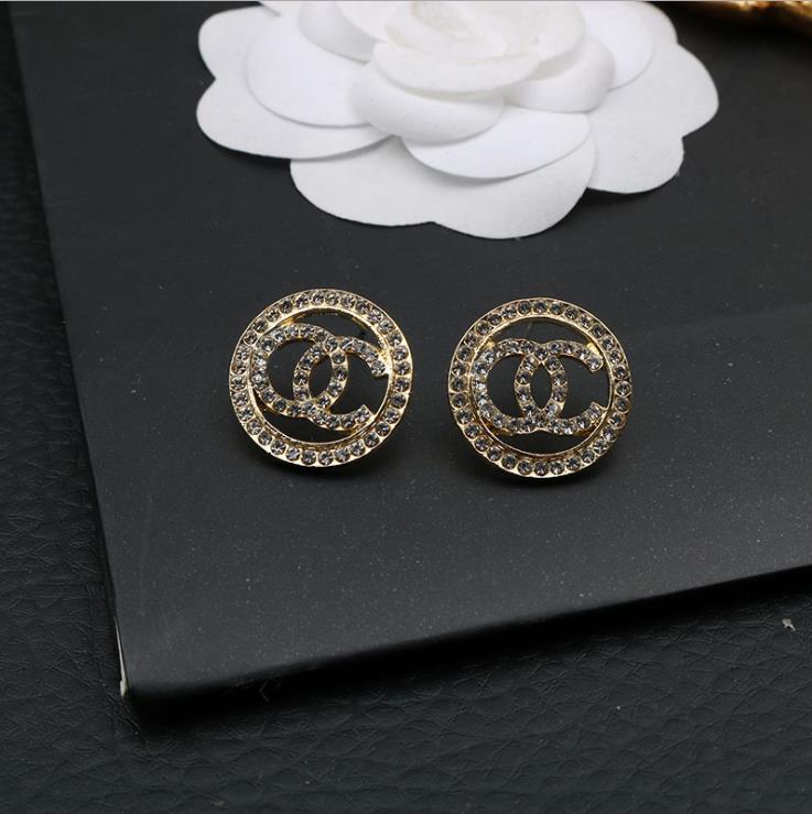 Top Quality Stainless Steel Ear Stud women designers Earings Drop Black Oil Ring Design Mud Drill Gold Color Earrings for Lady Gift wholesale
Top Quality Stainless Steel Ear Stud women designers Earings Drop Black Oil Ring Design Mud Drill Gold Color Earrings for Lady Gift wholesale